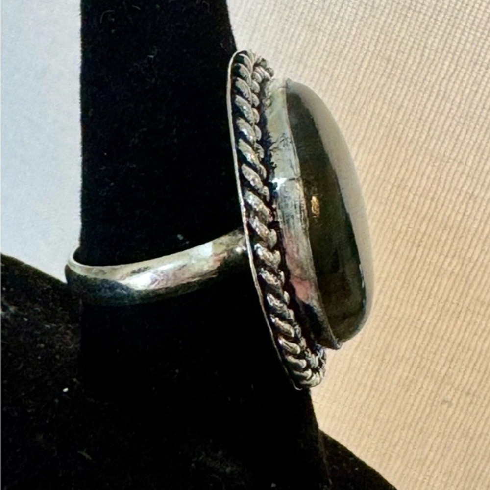 Ring - green Labradorite stone - silver tone - size 7 - new! - Picture 6 of 10